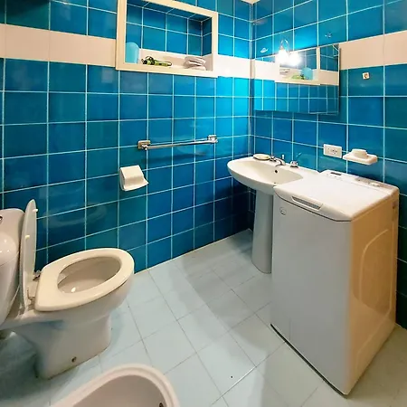 Casa Paola Cala Lupo * スティンティーノ